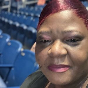 Meet your Posher, Sandra